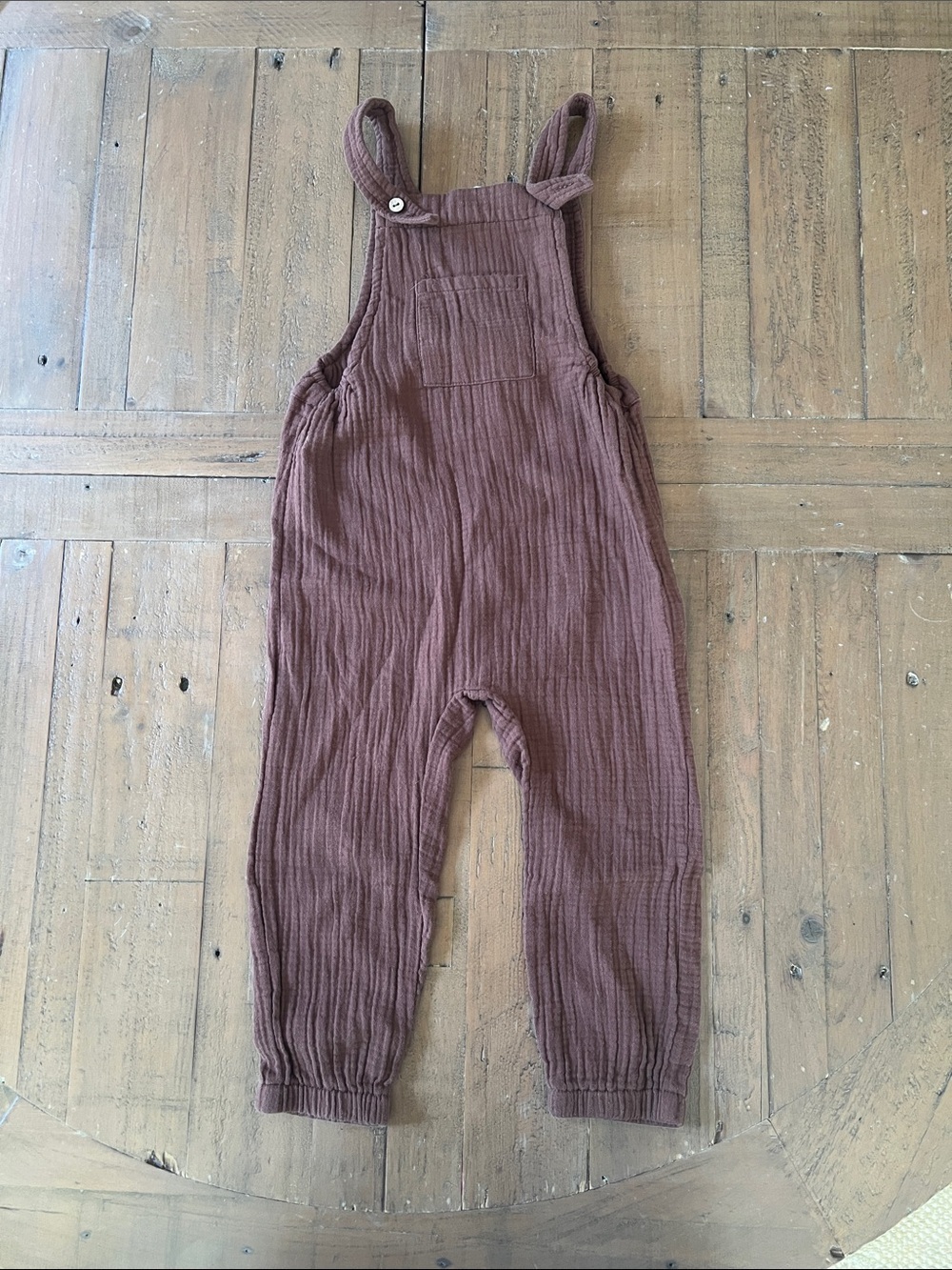 Quincy Mae brown gauzy cotton overalls 2-3 years organic cotton